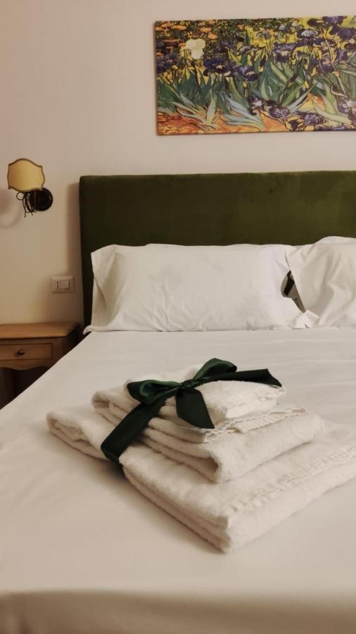 B&B Romeo Luxury Rooms Catania-Fontanarossai nemzetközi repülőtér Kültér fotó