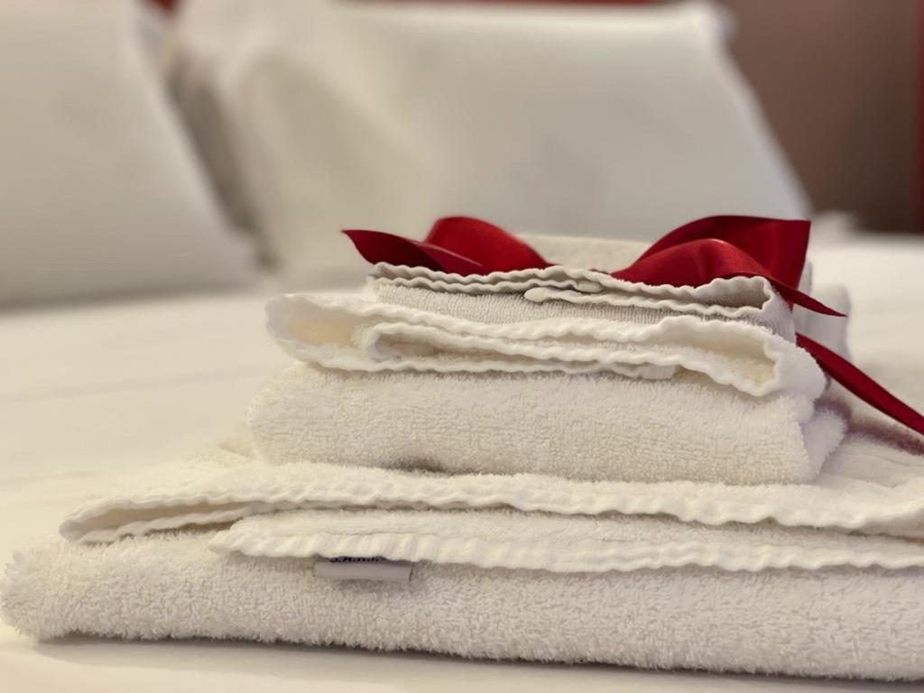 B&B Romeo Luxury Rooms Catania-Fontanarossai nemzetközi repülőtér Kültér fotó